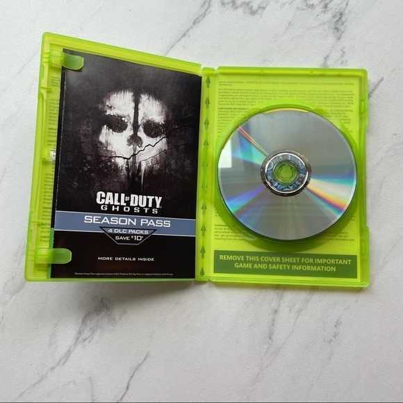 Xbox 360 Set Of 2 Video Games Call Of Duty Ghosts - Picture 6 of 7